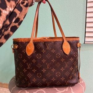 😍MUST HAVE! Louis Vuitton Neverfull PM